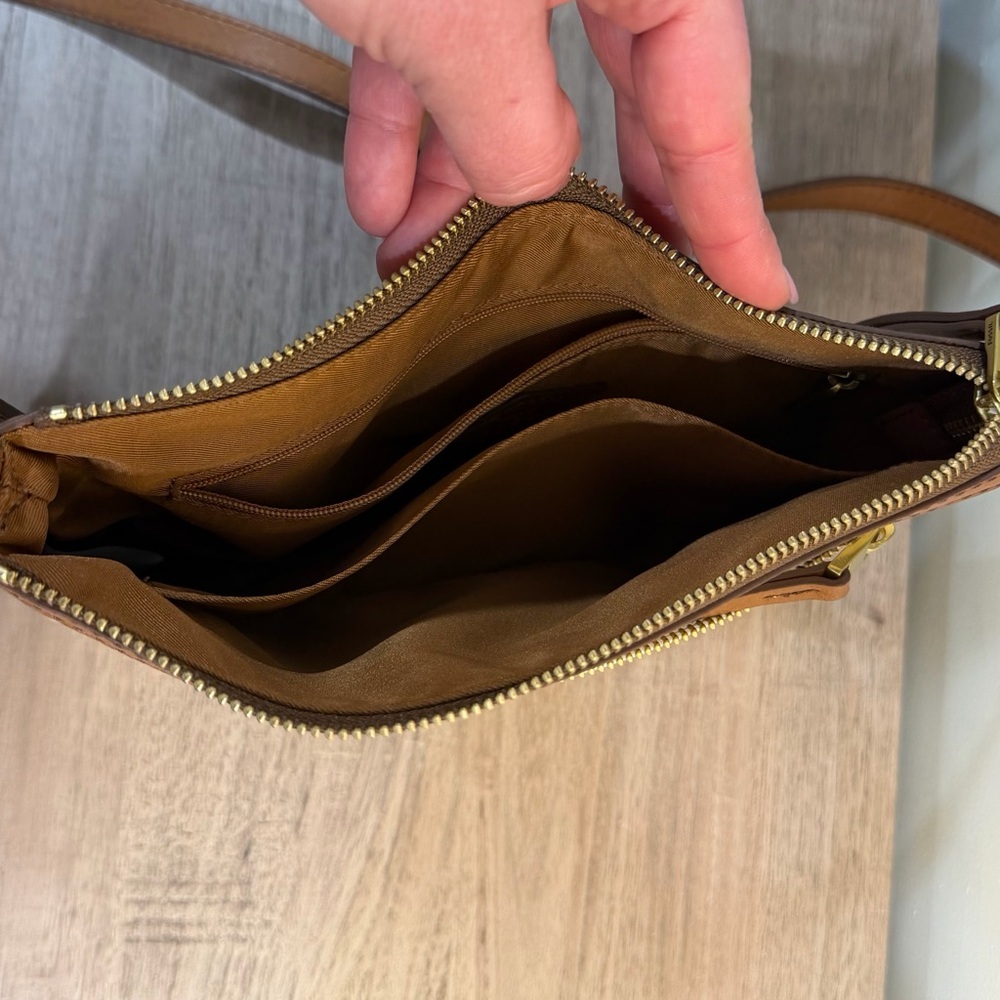 Fossil Fiona Striped Crossbody Bag with Tan Leather Trim - Picture 8 of 12